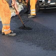 Best Asphalt Driveway Installation  in USA